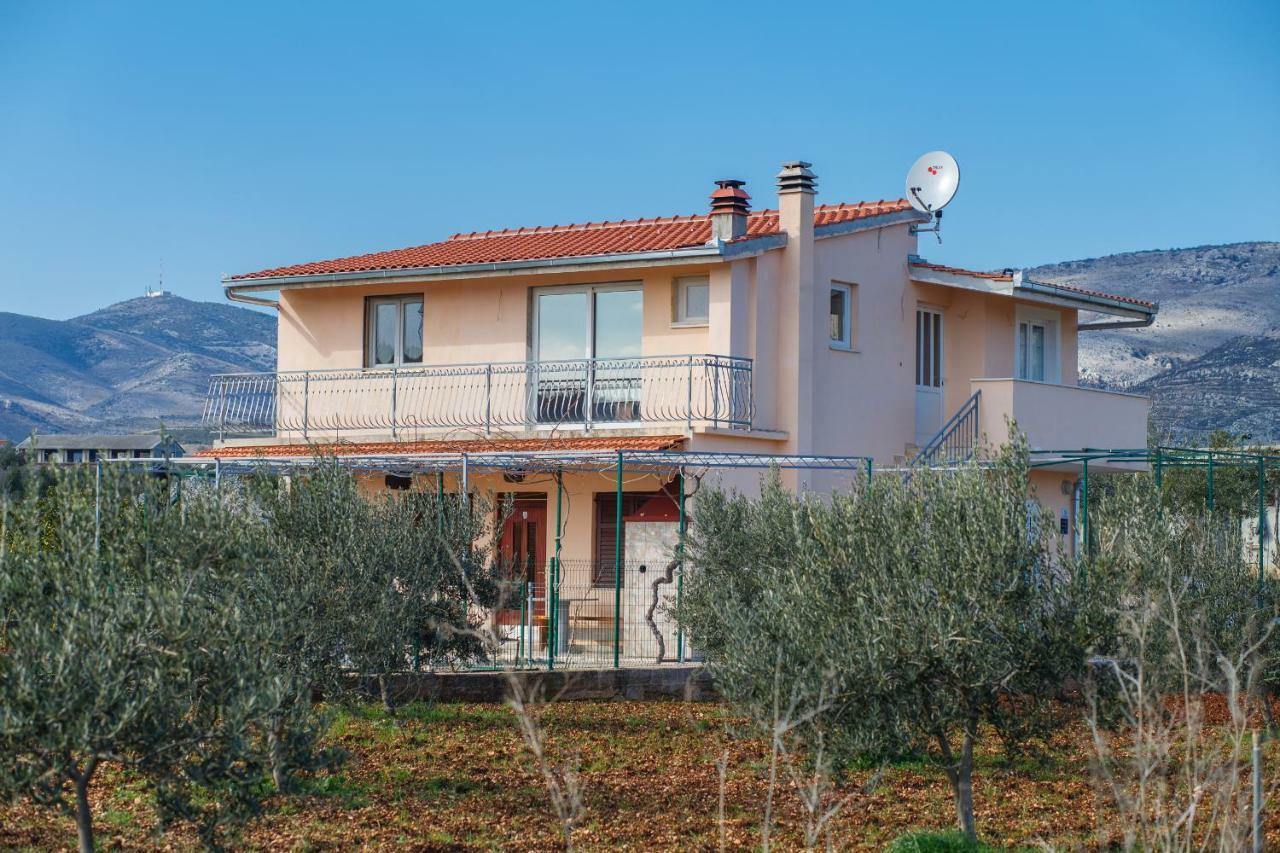 Guest House Pelja Plano 外观 照片