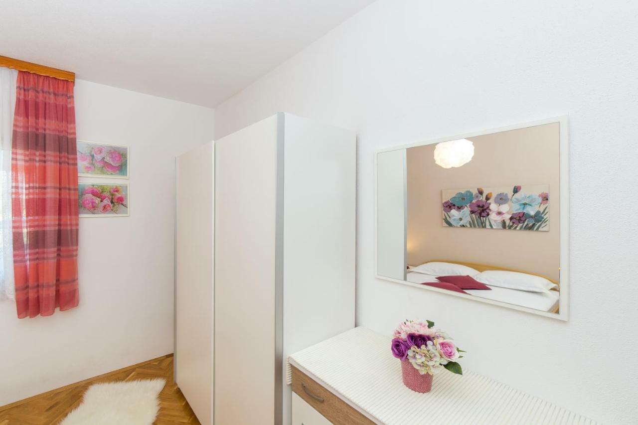 Guest House Pelja Plano 外观 照片