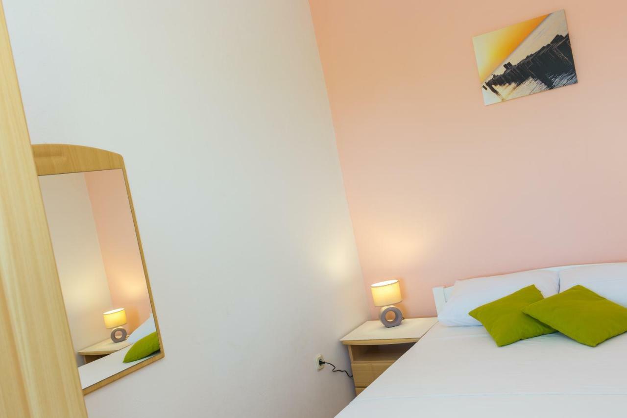 Guest House Pelja Plano 外观 照片