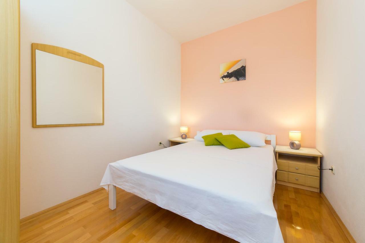 Guest House Pelja Plano 外观 照片